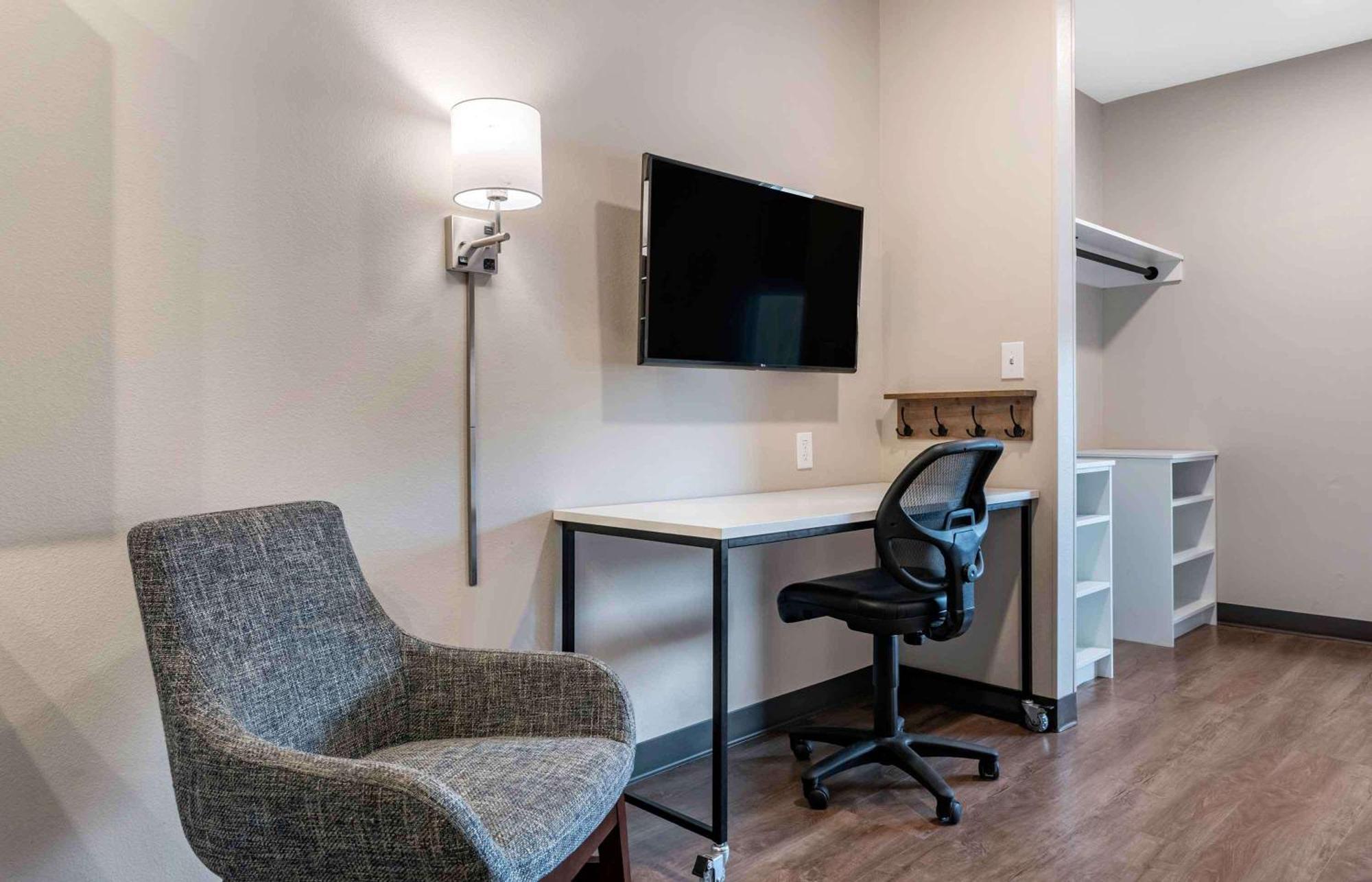 Extended Stay America Premier Suites - Tampa - Fairgrounds - Casino Exteriér fotografie